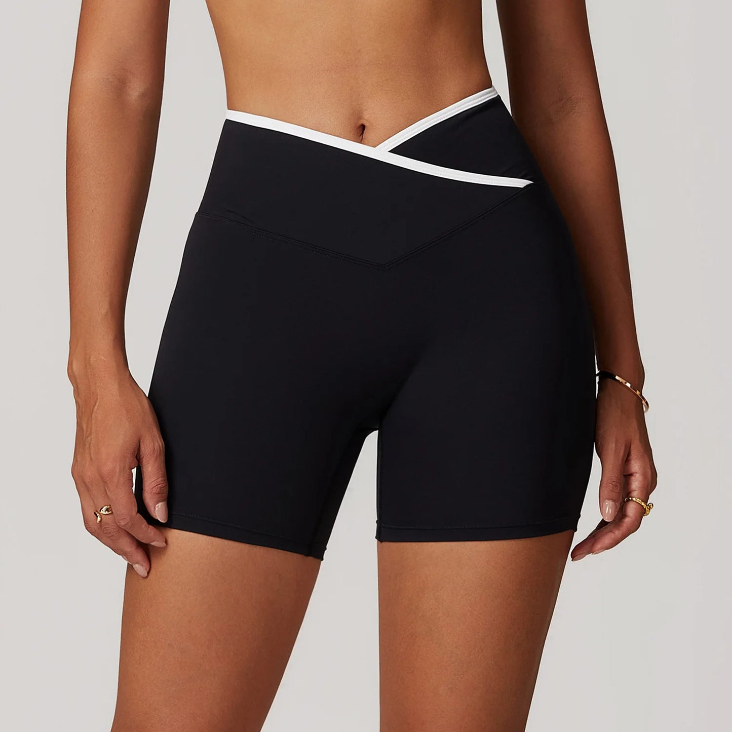 V-Sculpt Shorts